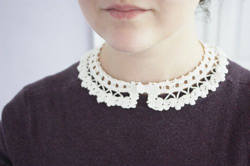Detachable collar lace crochet - Violets - Peter pan collar