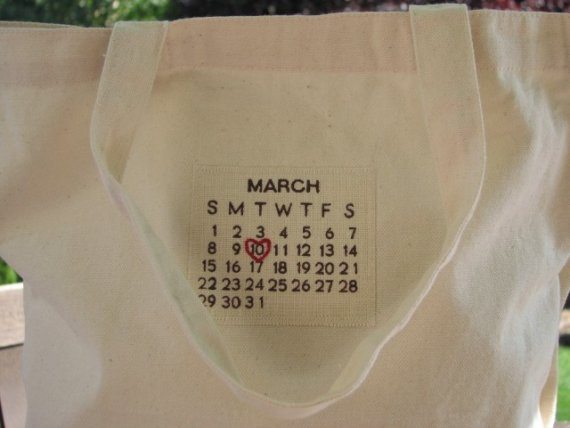  a vintage tea towel calendar tote kit