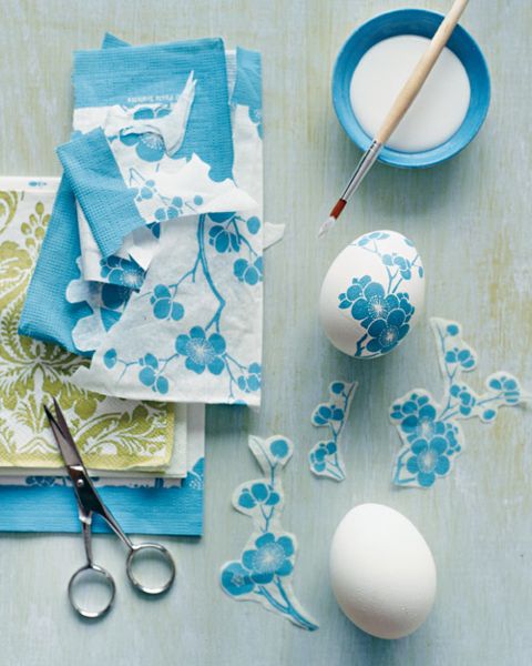 Paper-Napkin Decoupage Easter Eggs 