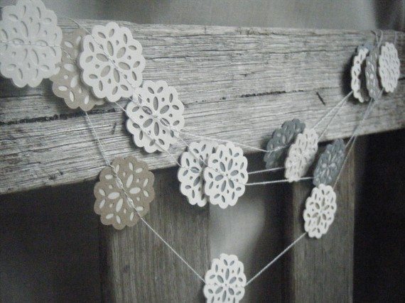 The Versailles- Doily Lace Paper Garland