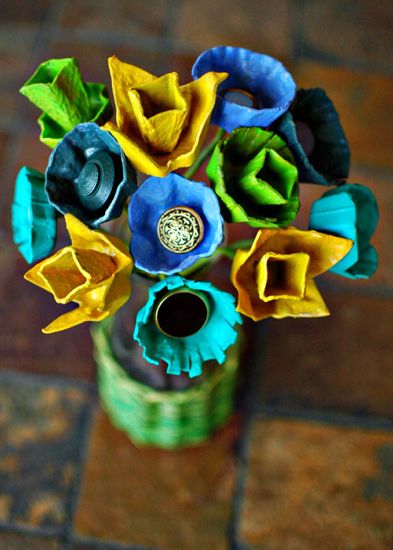 DIY Centerpieces Made Out of Egg Cartons and Vintage Buttons