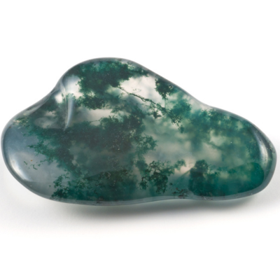 moss agate and green agate and often confused for one another